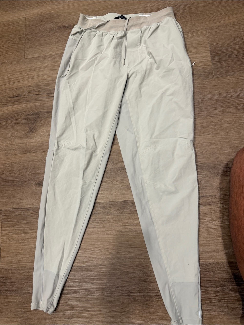 lululemon athletica Light Beige/Taupe Men's Jogger Sweatpants